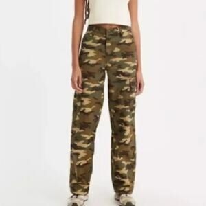 Levi's 94 Baggy Camo Cargo Pants Women 26 Green Brown Y2K Streetwear Utility 90s